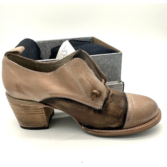 Freebird by Steven Shoes - Freebird by Steven Catalina size 10 taupe/ multi.